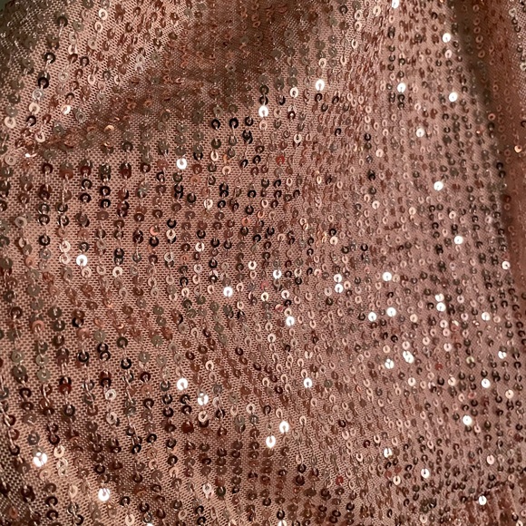 LC Lauren Conrad Dresses & Skirts - ✨ Lauren Conrad Rose Gold Sequin Dress XL Flattering Fit ✨